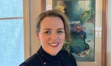 Dr. Sarah Twomey